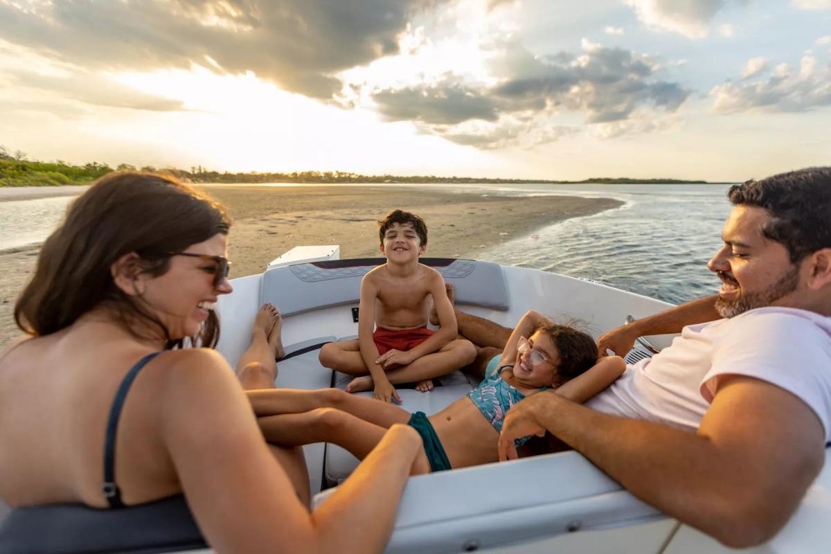 2024 Bayliner BAYLINER ELEMENT M19