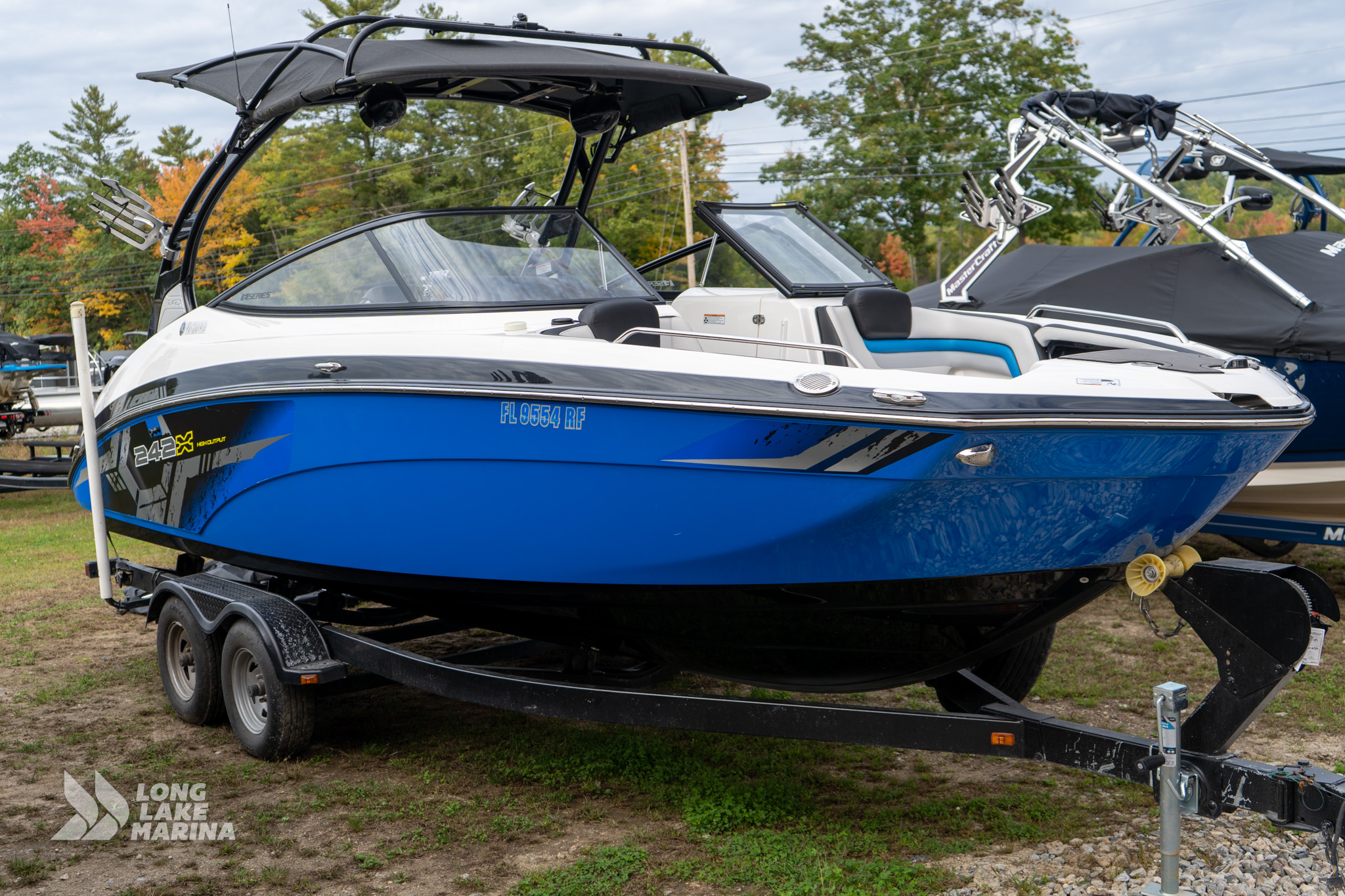 Yamaha Boats 242X