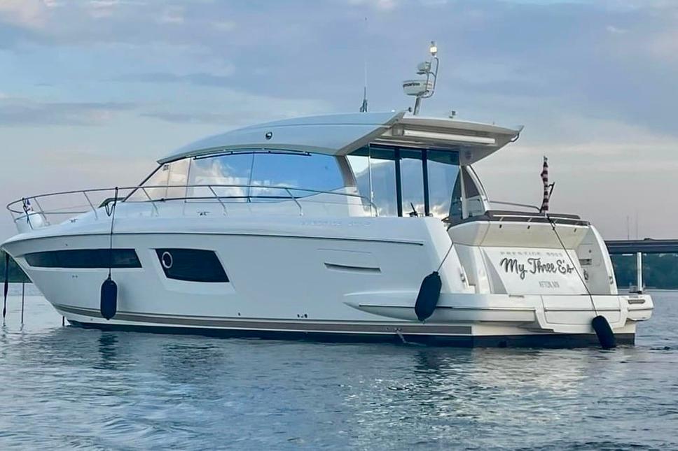 2016 Prestige 500 S