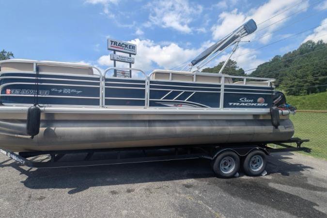 2020 Sun Tracker Party Barge 22 RF XP3