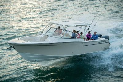 Grady-White Freedom 307 Boat