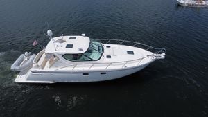 Tiara Yachts Sovran 4300