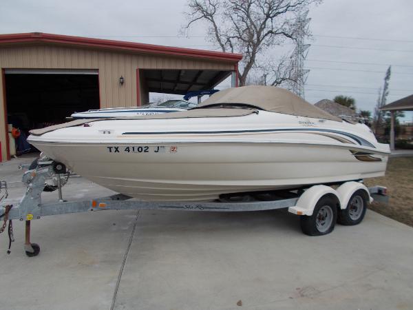2001 Sea Ray 190 Sundeck