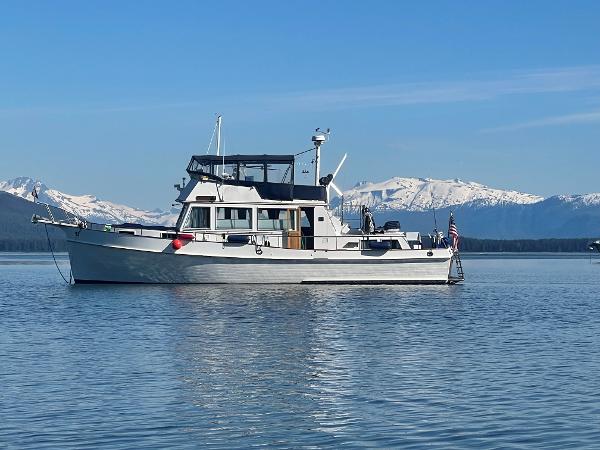 Grand Banks Classic