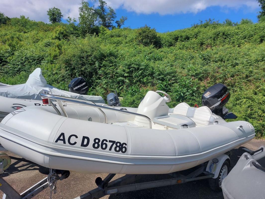 2003 Zodiac Yachtline 420 Deluxe