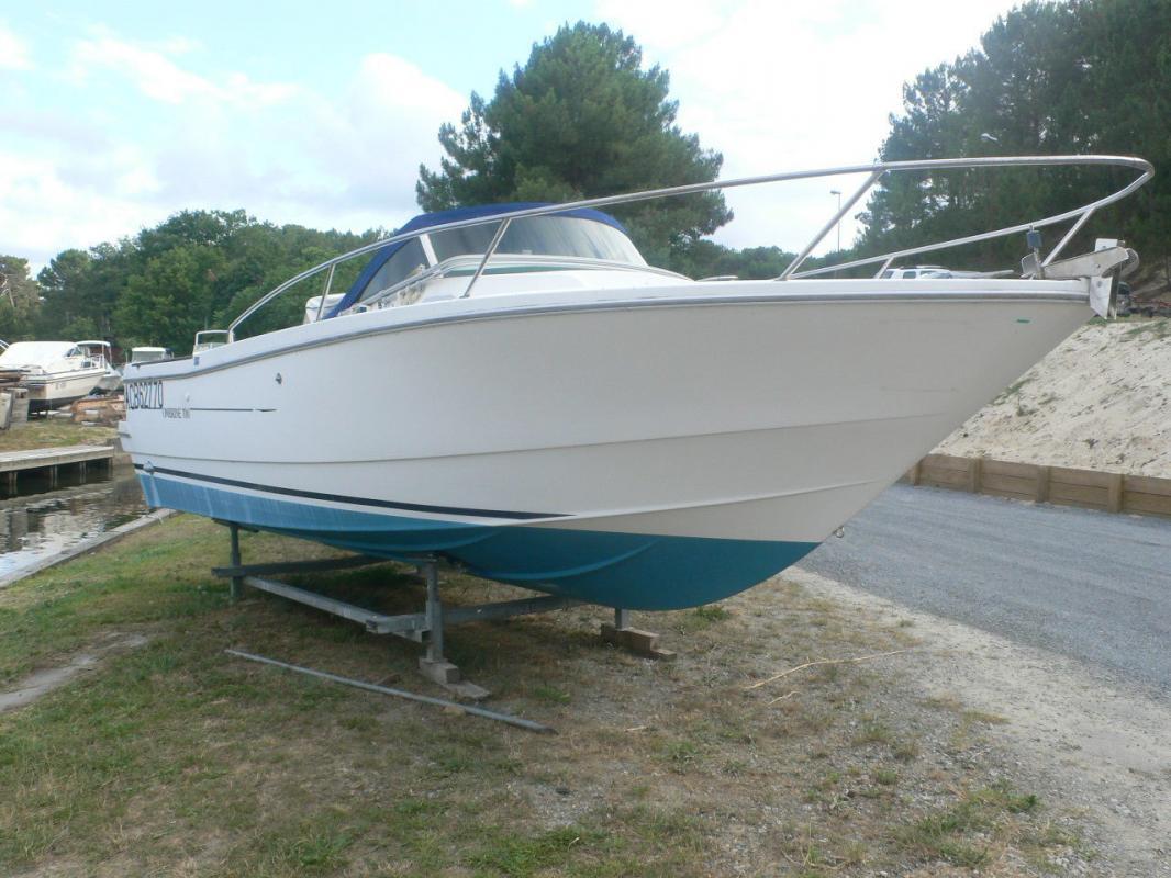 2001 Beneteau Beneteau Ombrine 700