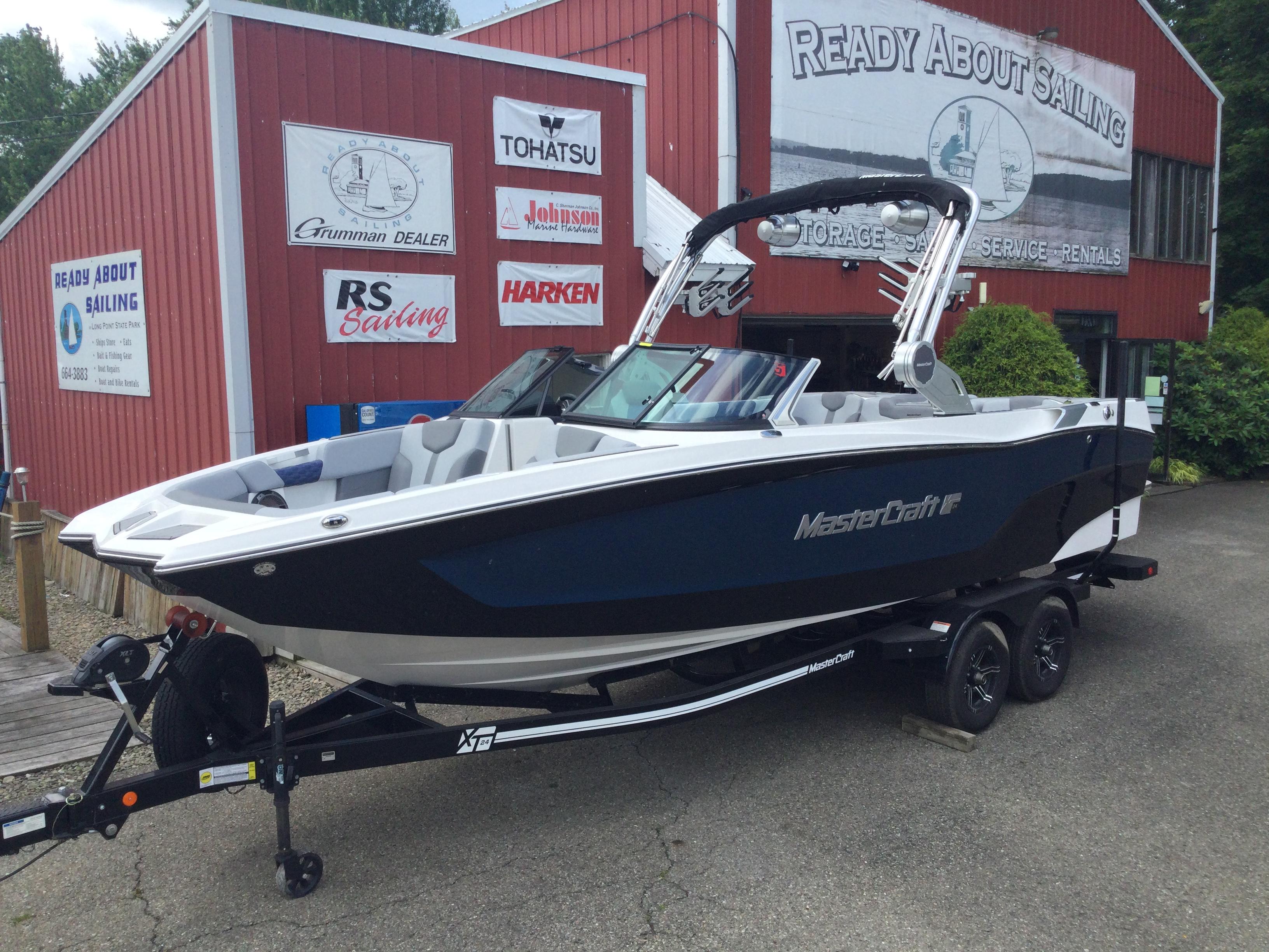 2022 MasterCraft XT24