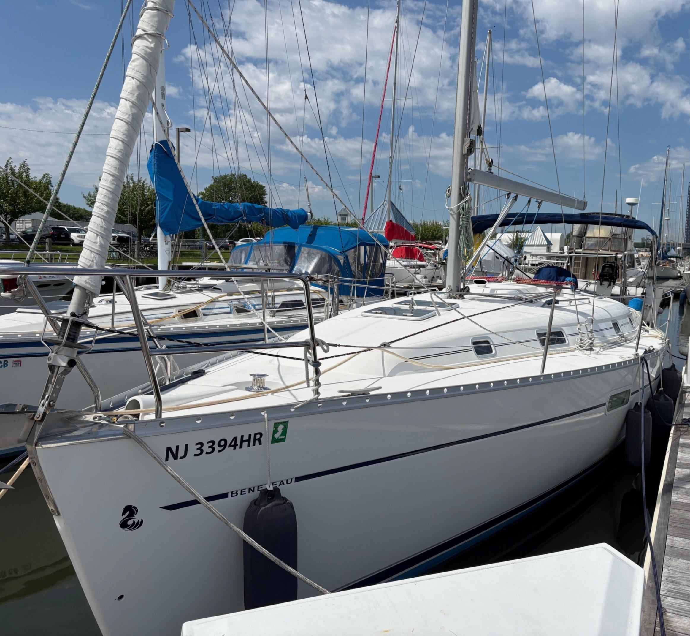 2001 Beneteau 361