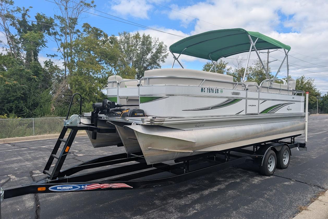 2021 Qwest LS 822 DS Bar
