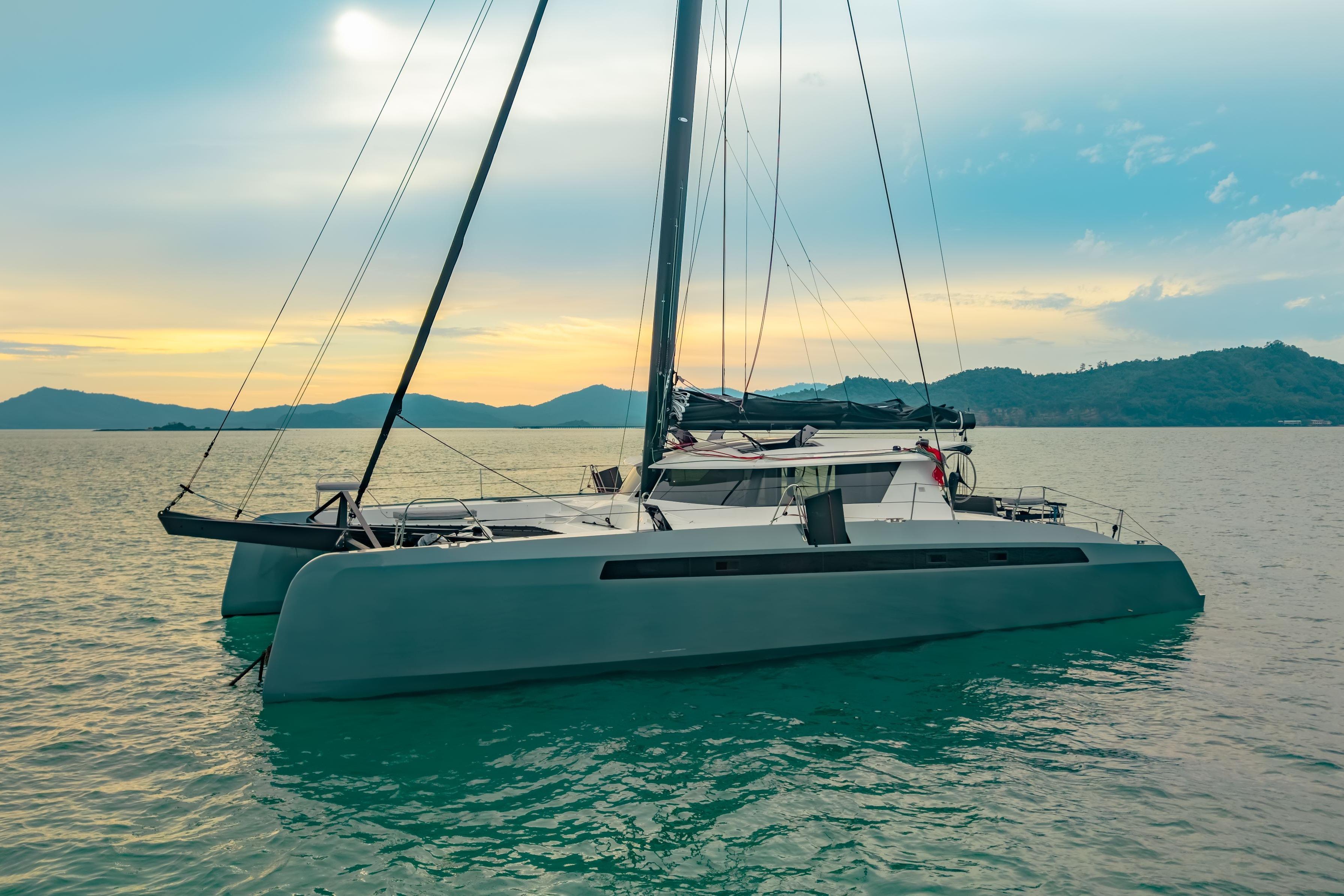 2024 Custom Adventure Yachts AY55