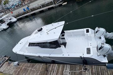 2026 Hammer Yachts 35HH