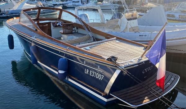 2010 Latitude 46 Lady Scarlett