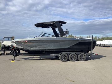 2022 Nautique G25