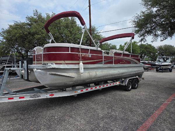 2011 Bennington 2554GCW