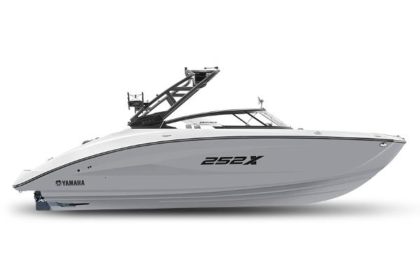 2023 Yamaha Boats 252XE
