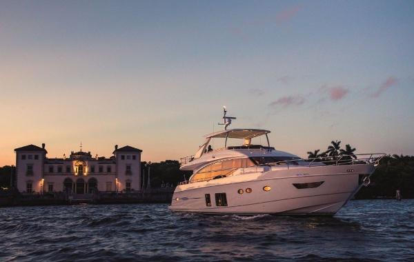 2014 Princess 82
