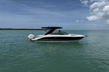 2023 Sea Ray SLX 260 Outboard