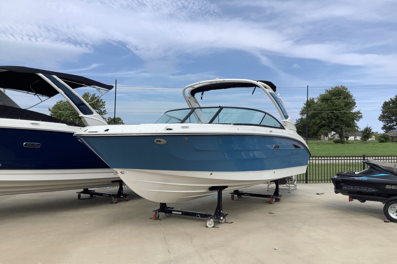 2025 Sea Ray SDX 250
