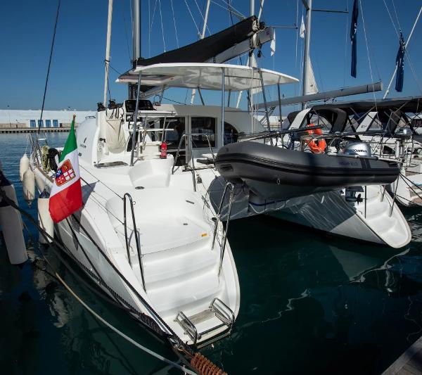 2019 Lagoon 380
