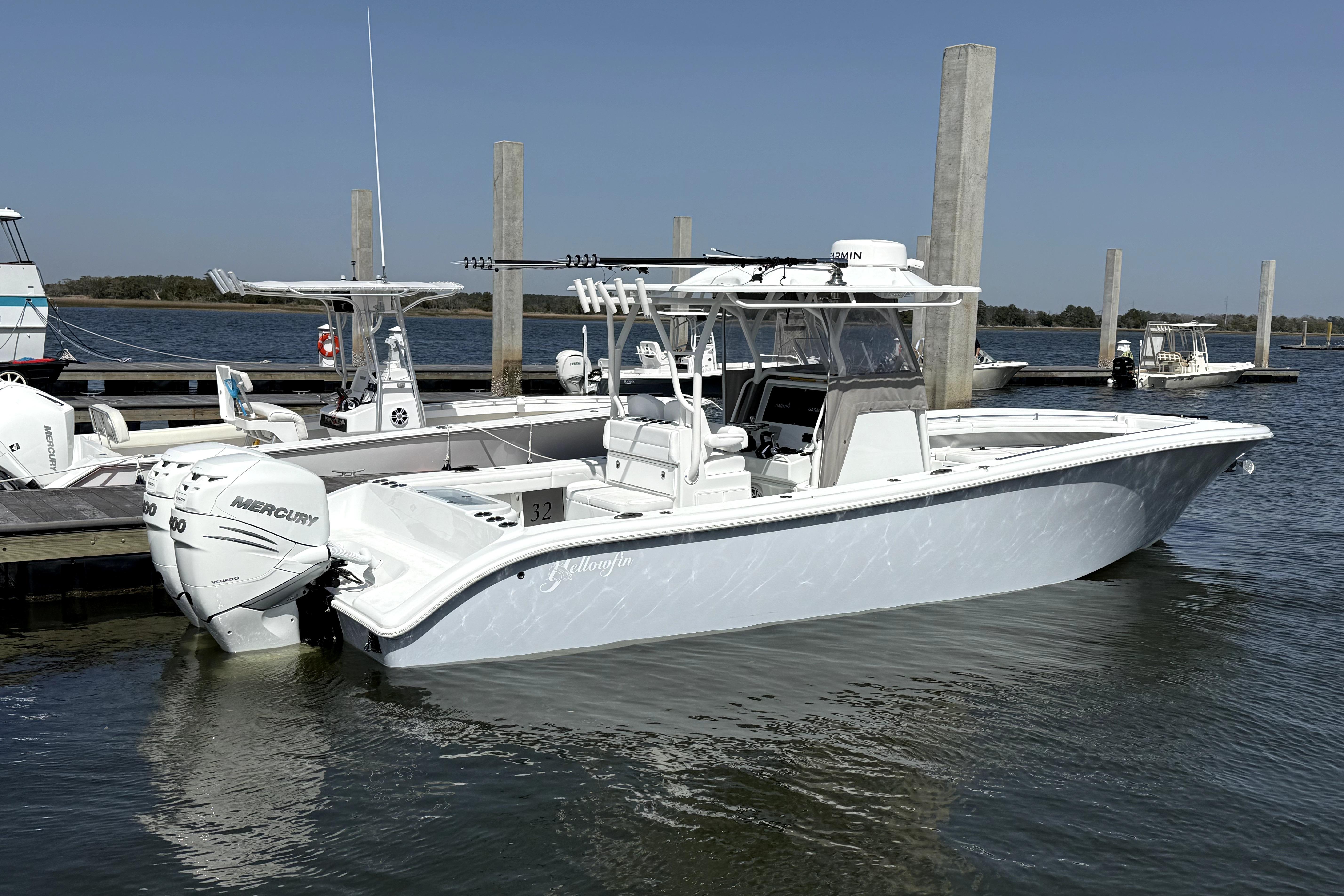 2023 Yellowfin 32 Offshore