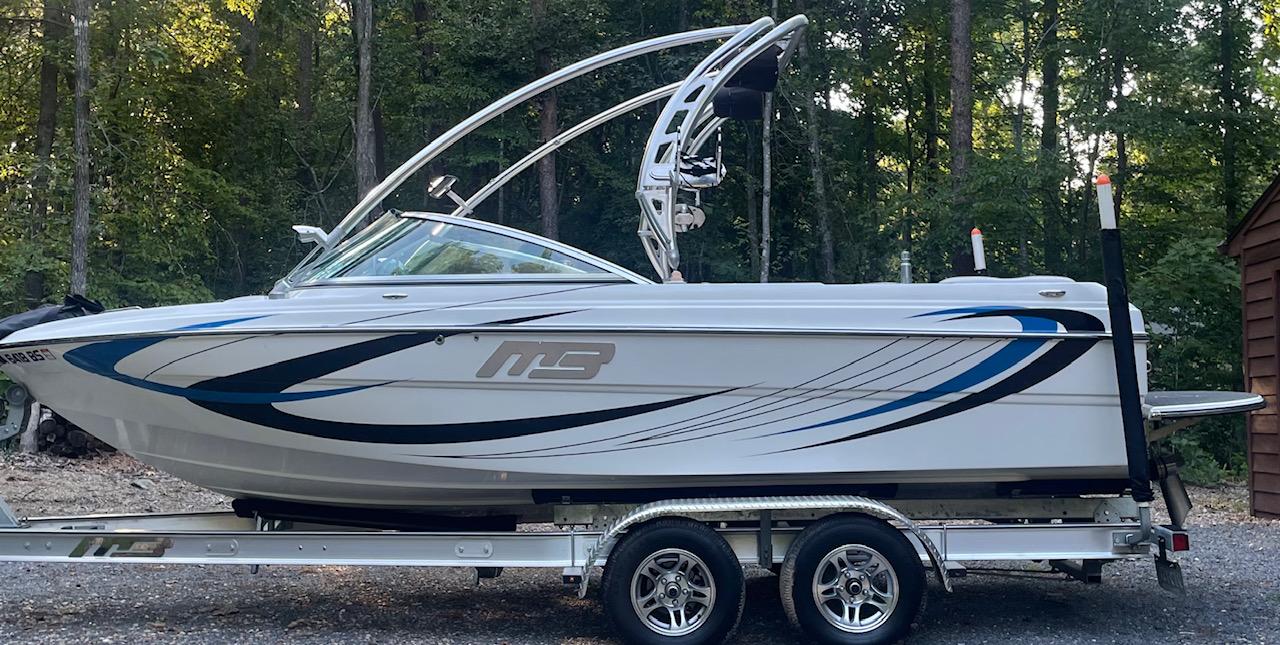 2010 MB B52 V