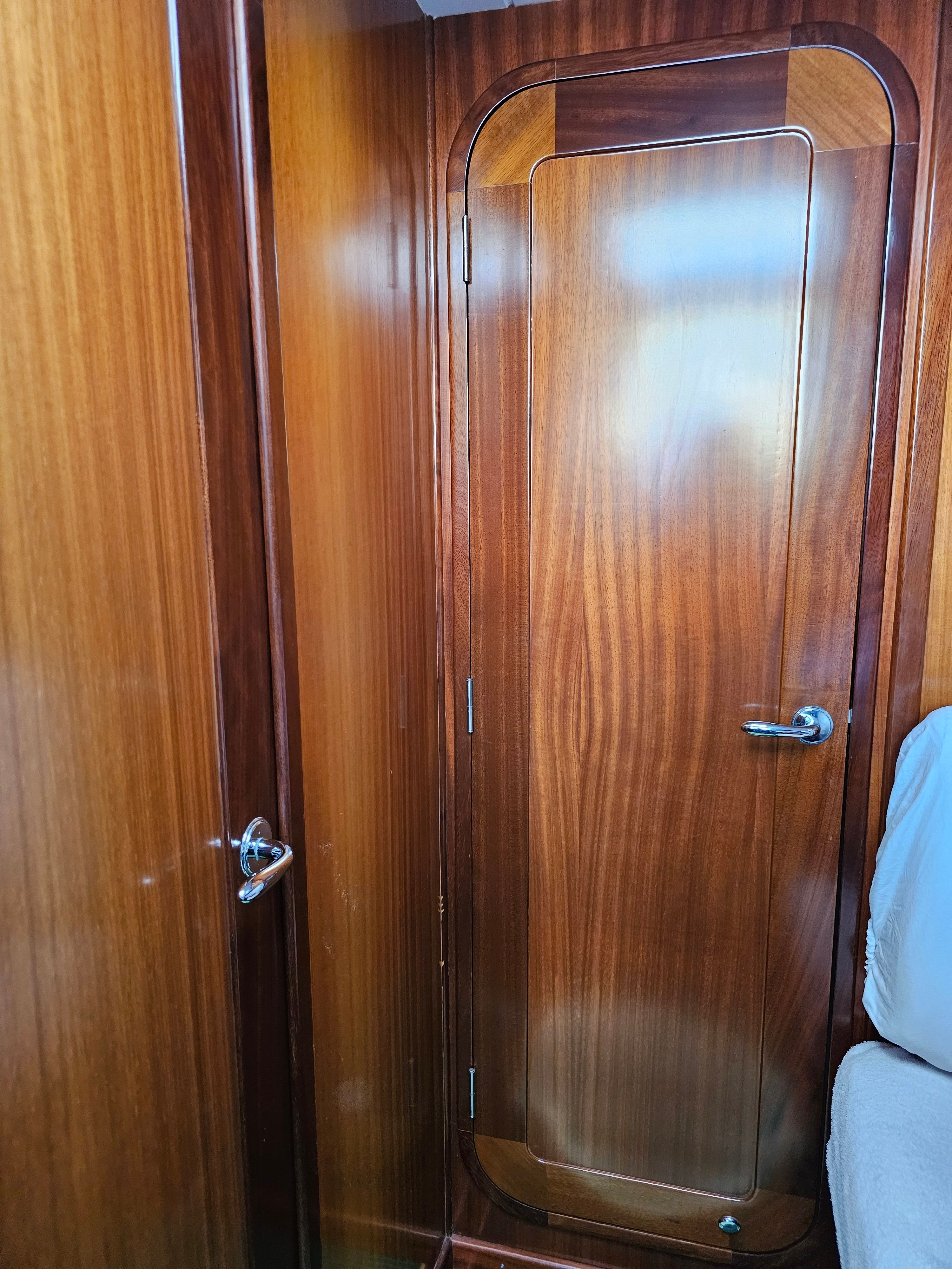 2004 Custom MENORQUIN 120