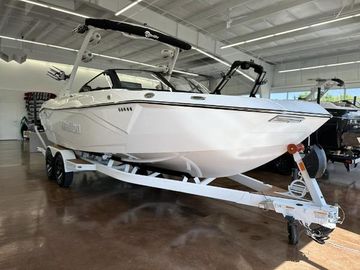 2025 Malibu Wakesetter 23 LSV