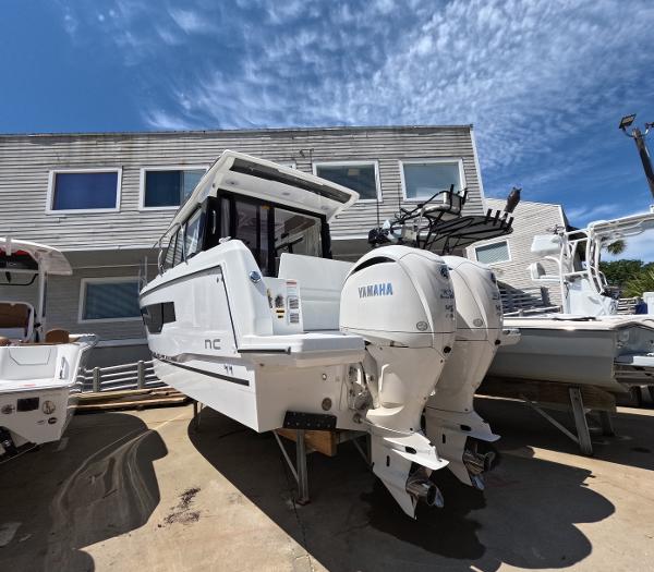 2026 Jeanneau NC Weekender 895 Series 2