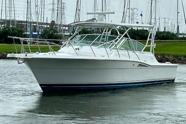 Hatteras 39 Sport Express