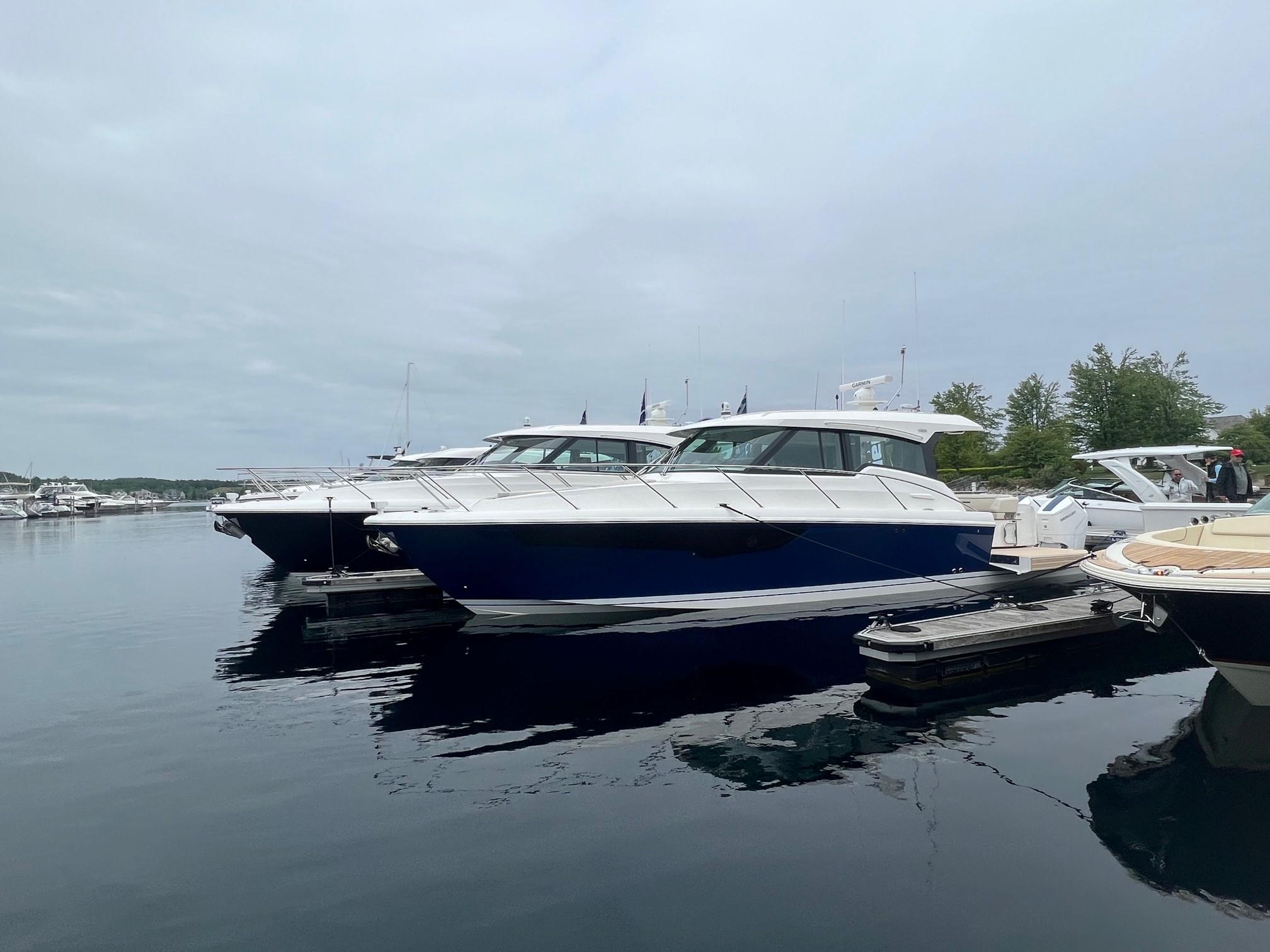 2026 Tiara Yachts 43 LE