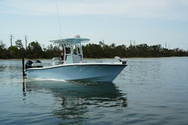 2020 Yellowfin 26 Hybrid