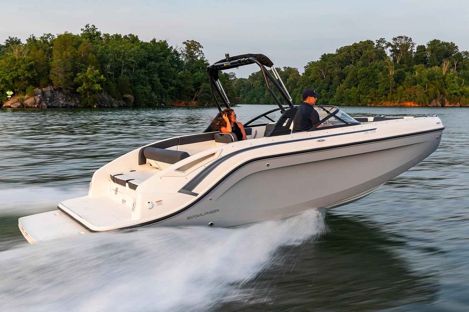 Bayliner Boat image