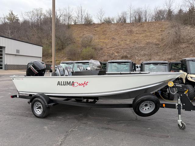 2024 Alumacraft Voyageur 175 Side Console