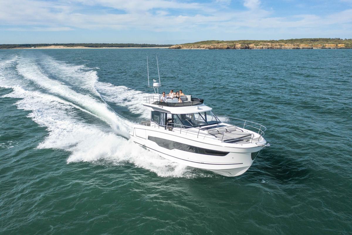 2025 Jeanneau MERRY FISHER 1295 FLY
