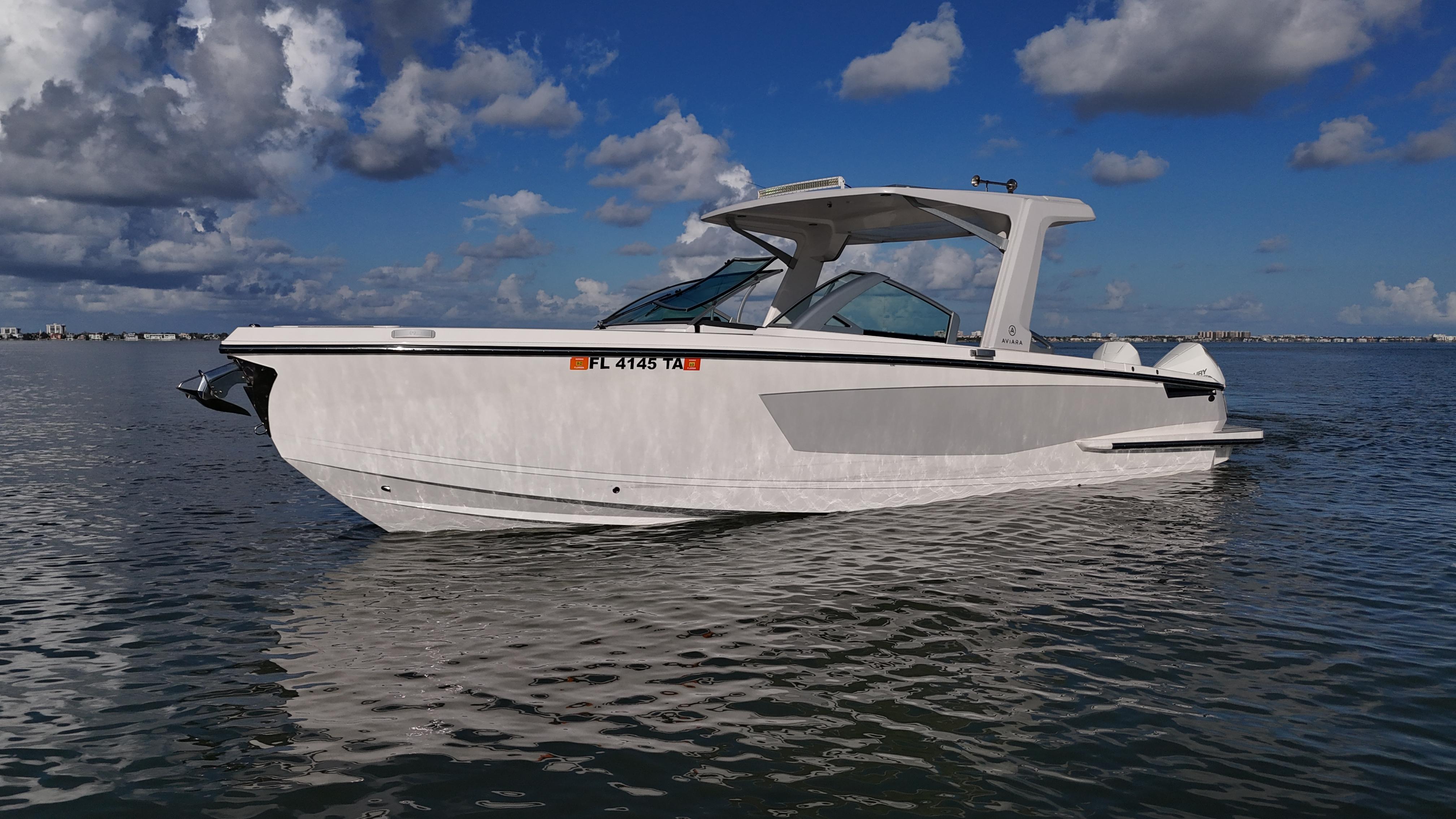 2021 Aviara AV32 OB