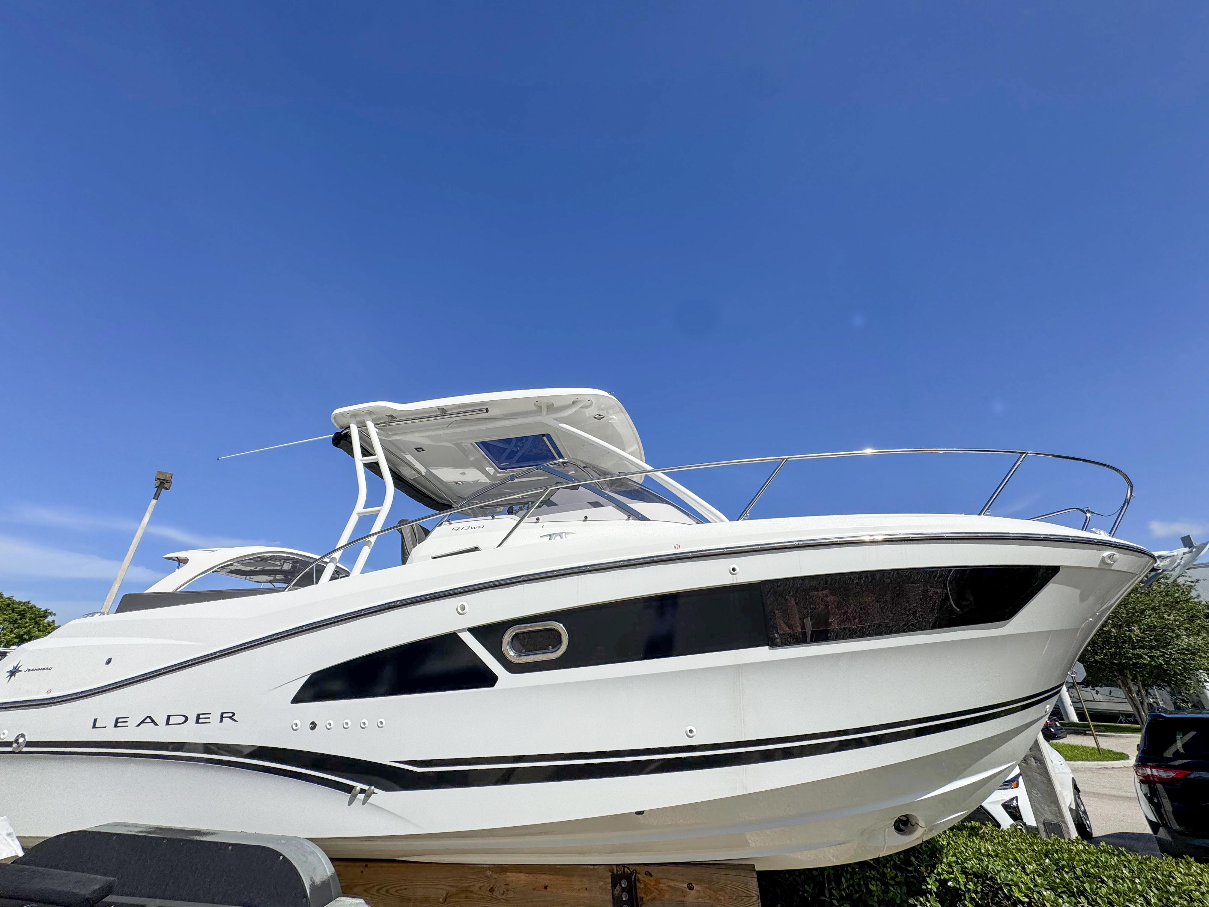 2023 Jeanneau Leader 9.0 WA