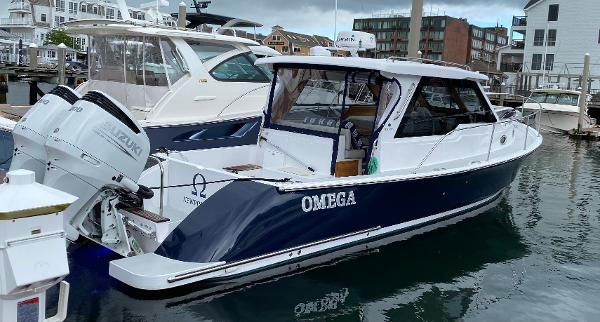 2022 True North 34 Outboard Express