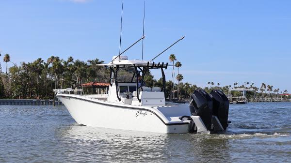 2022 Yellowfin 32 Offshore