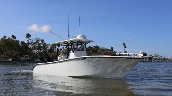 2022 Yellowfin 32 Offshore