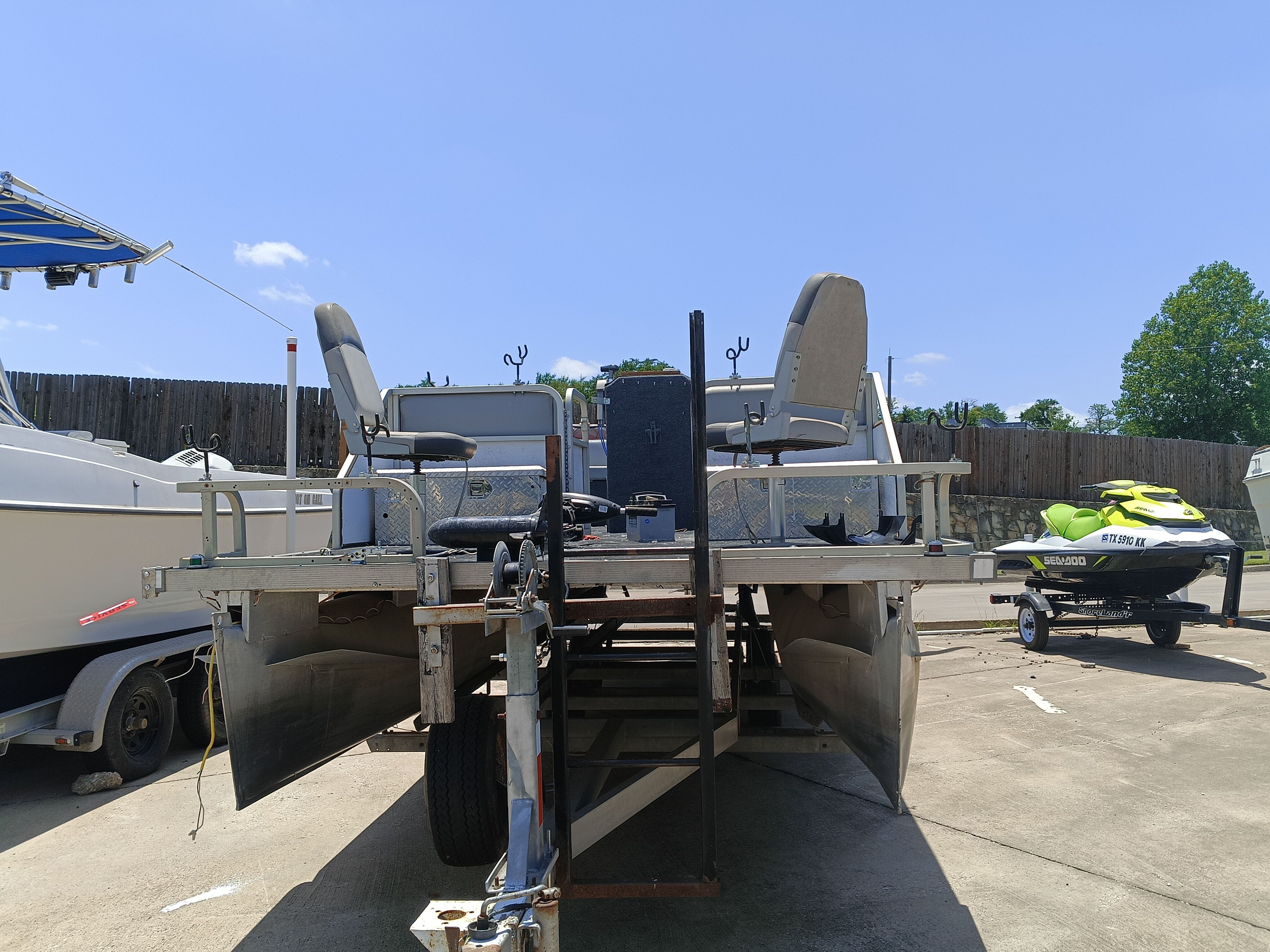 1993 Beachcomber Pontoon