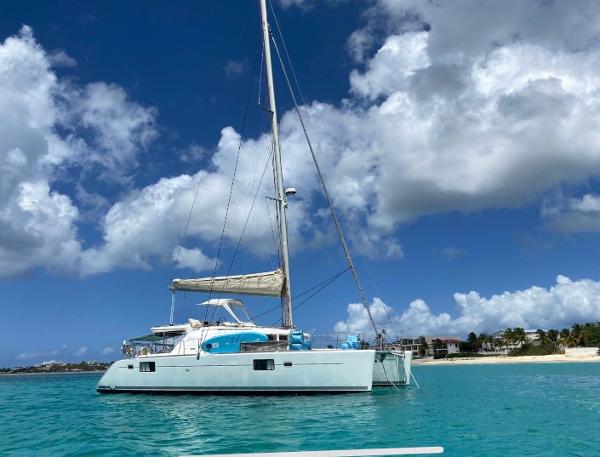 2009 Lagoon 440