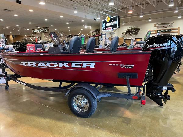 2025 Tracker Pro Guide V-16 SC