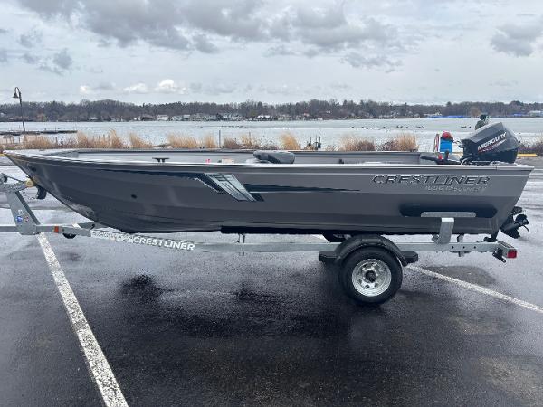 2025 Crestliner 1650 Discovery Tiller