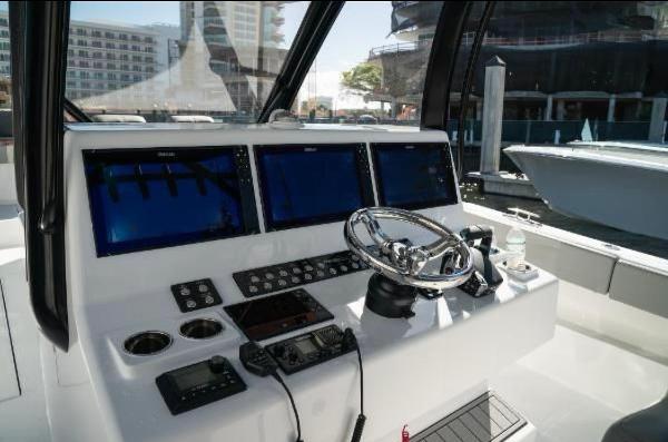 2024 Front Runner 37 Catamaran