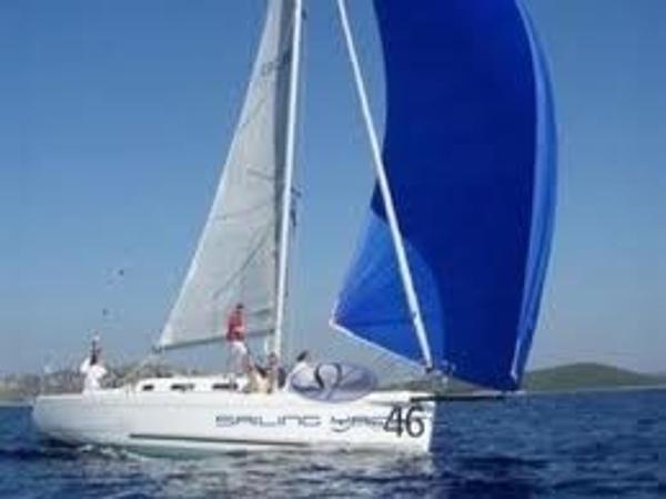 Beneteau First 34.7 imagesCAHWHSKW