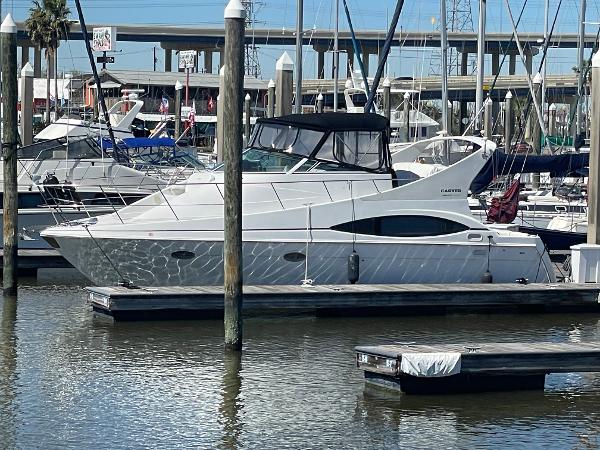 2000 Carver 350 Mariner