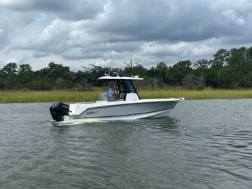 2025 Boston Whaler 250 Outrage