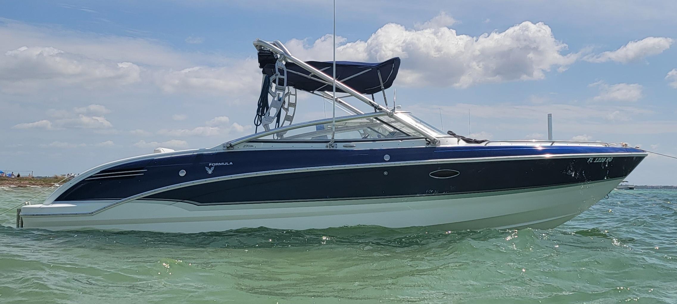 Formula 270 Bowrider