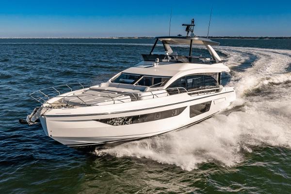2024 Azimut 68