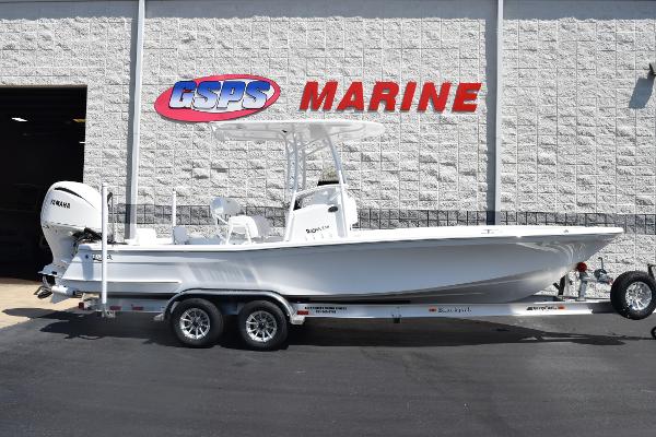 BlackJack 256 Bay 2025 BlackJack 256 Bay boat on trailer at GSPS Marine dealership.